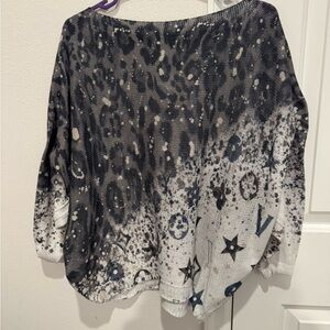 Italian Cotton Poncho Top Gray Leopard Marbled Print One Size